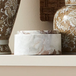 JAQUELINE ROUND LIDDED BOX WIDE