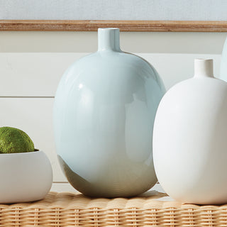 BARCLAY BUTERA SANDBAR VASE MEDIUM